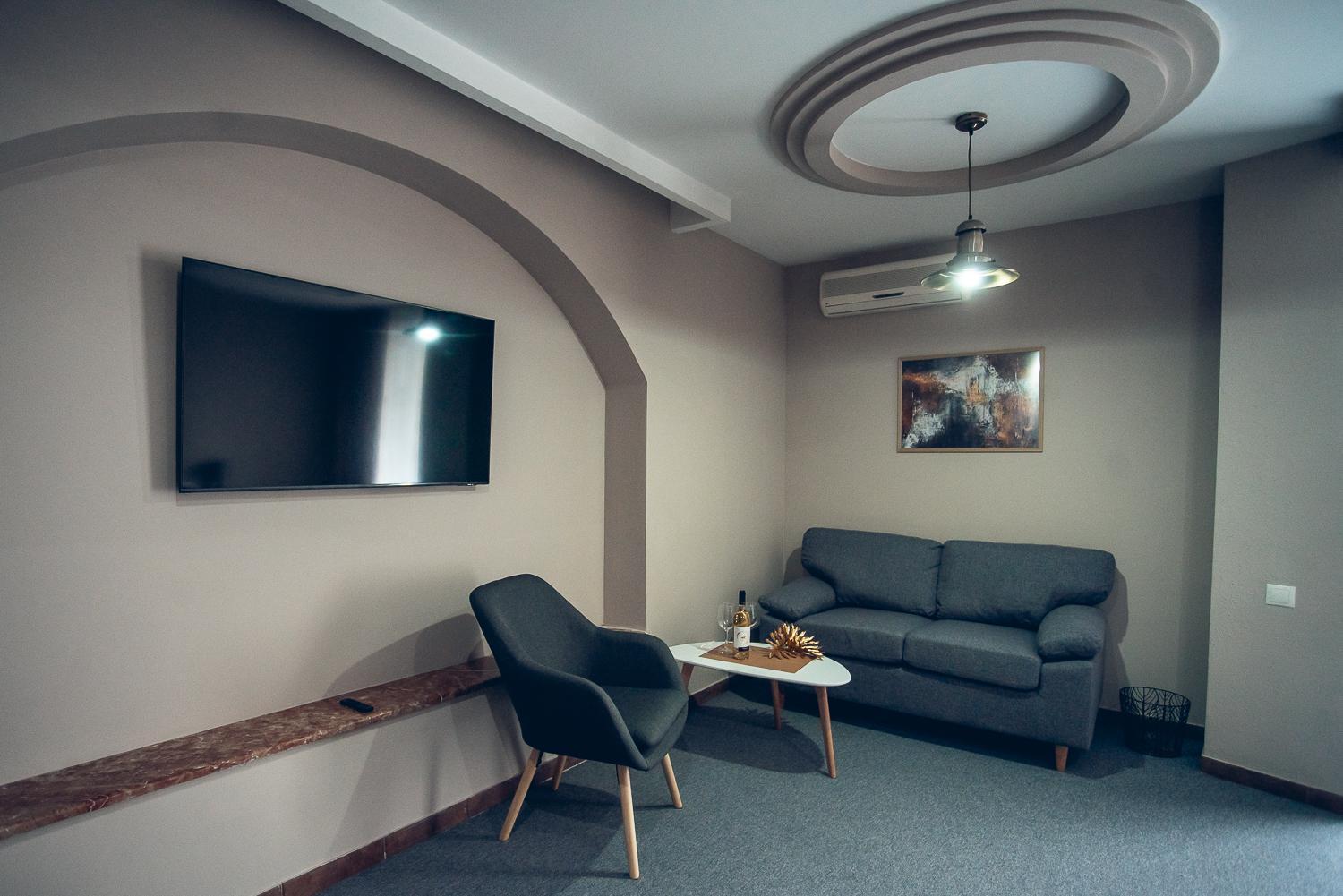 צ'יסינאו Apart4You Hotel מראה חיצוני תמונה